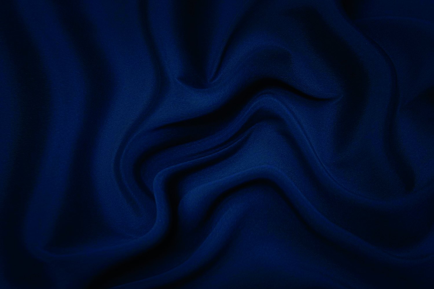 Refined Aurelia interior